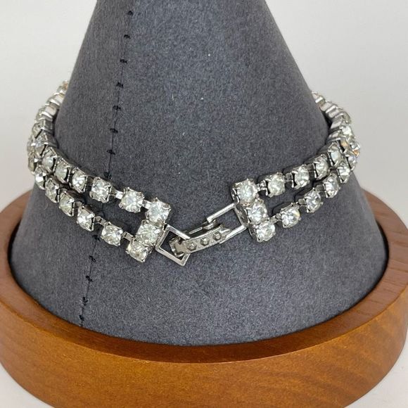 Vintage 1950’s Old Hollywood Clear Prong Set Rhinestone Line Bracelet W/ Marquis - Picture 7 of 10